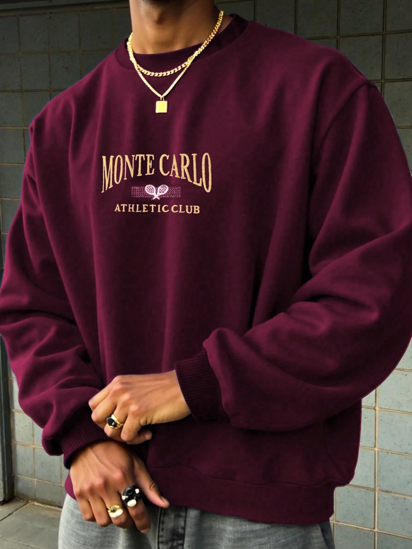 Men’s fall long sleeve sweatshirt with letter embroidery on the front